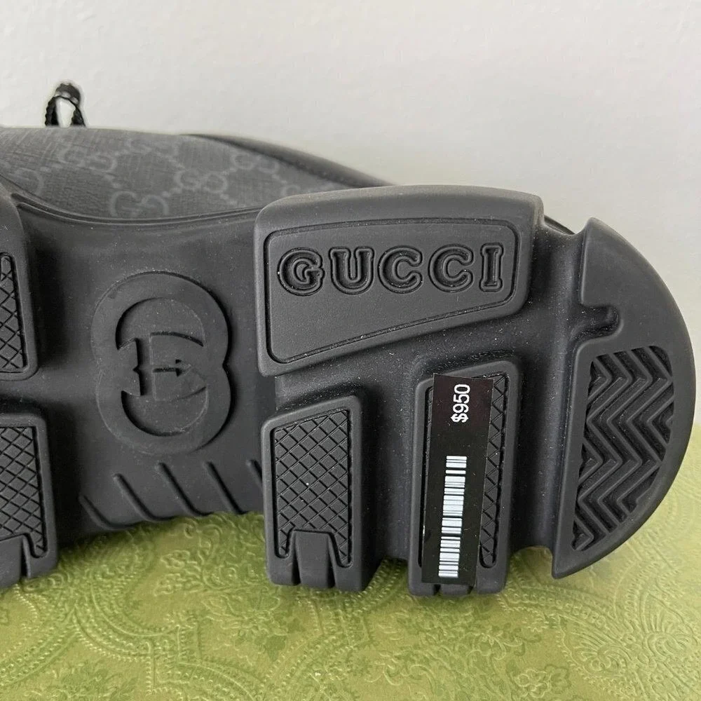 Gucci 674367 Men's Black Maxi‎ GG Supreme Lace-up Shoe, Gucci sz. 7.5